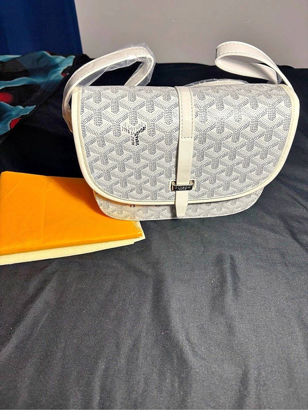 White Cross Body Belvédère PM Bag White Shoulder Bag